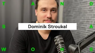 V českých školách je šikana a peklo, své děti chci učit doma, říká ekonom Dominik Stroukal