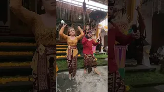 Dek Ulik feat Widi Widiana "Sing Dadi Nakal" (Live Perform Acara Pawiwahan)