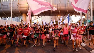 Tens of thousands of Israelis protest against judicial reform ahead of final vote next week