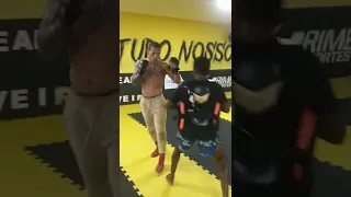 treinamento antes da luta do UFC 274 Charles do bronx