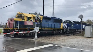 Mismatched Special Locomotives On Short Line Railroad Cincinnati Eastern Railroad.  2 Train Chases!