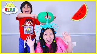 Ryan plays Watermelon Smash Challenge on Mommy!