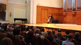 Bach. Cello suite no. 1, courante. Alexander Knyazev