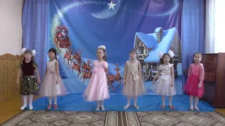 Вокальная группа" Соловушки", песня "Новогодняя".