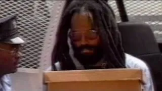 Mumia Abu-Jamal remporte une victoire contre la peine de mort