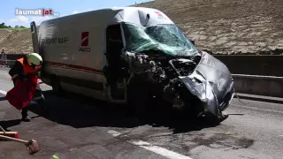 Schwerer Verkehrsunfall mit eingeklemmter Person auf der Innkreisautobahn bei Pram