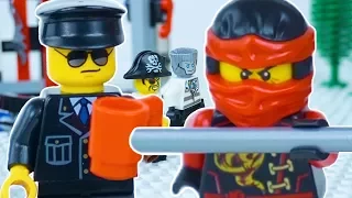 LEGO Ninjago Prison Break STOP MOTION w/ Kai, Zane And Captain Soto | Lego Ninjago | By Lego Worlds