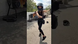 со мной стыдно😂 но не скучно #мотоТаня опять танцует в Грузии #motoTanya dance now moto bike girl