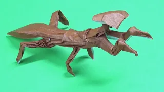 Origami Praying Mantis