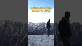 Barefoot Walking on Snow #shorts #like #subscribe #youtubeshorts #kicks #trending #trendingshorts