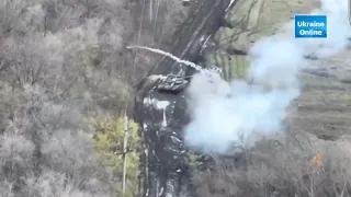 Украинский боец в плотную уничтожил танк орков из РПГ #война #украина