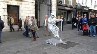 Covent Garden, a must see, A New Video, Street artist at London!