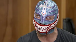 Rey Mysterio celebrates the 30th anniversary of his debut match: WWE Exclusive, April 30, 2019