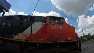 Canadian National Engine 3108 & CN 3257 Hauling Freight & Moving Fast Through Delray