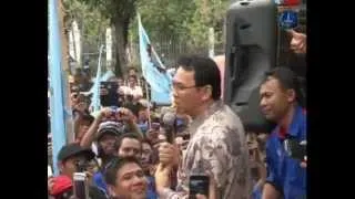 02 Nov 2012 Bpk. Wagub Basuki T. Purnama menerima Demo Buruh (ada 2 Kamera)