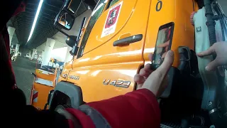 Обучение Mercedes Benz Unimog U423 c роторным снегоочистителем (целиком с камеры GoPro)