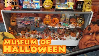 Halloween Museum Tour - Collection of Vintage Decorations for Midsummer Scream