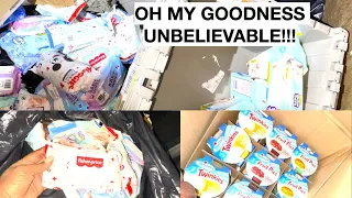 DUMPSTER DIVING - HUNDREDS OF UNOPENED CASES OF BABY WIPES - DUMPSTER FULL - DOLLAR GENERAL