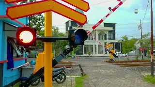 Level Crossing Indonesia | Perlintasan Kereta Api Krl 2022