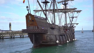 Galion espagnol "el Galeon", sortie du port de Fécamp en juillet 2018.
