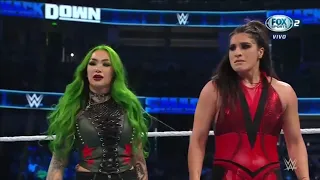 Shotzi defiende a Raquel Rodriguez del ataque de Bayley, Sky & Kai -WWE Smackdown 16/09/2022 Español