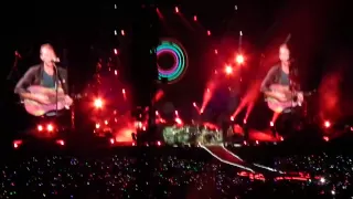 COLDPLAY @ Live Paris 2012 HD - Viva La Vida - Charlie Brown