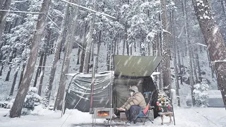 4K 폭설 솔로 캠핑 . 가장 많은 눈이 내리던 날 편백숲에서 조용히 혼자 캠핑 / Solo Winter Camping in Heavy Snow
