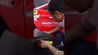 Çinli Abimiz Yine Ferrari yi çizdiriyor ama bu sefer noodle ile tamir ediyor 😱😂