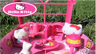 HELLO KITTY à la ferme FISHER-PRICE LEGUMES VELCRO et DEBALLAGE MAISON PORTABLE | TOYS COOKING