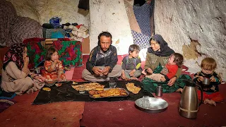 Surviving and Cooking in an Underground Cave like 2000 Years Ago!_Village life Afghanistan