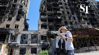 Ukraine crisis: Mariupol residents struggle amid the rubble