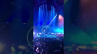 VVAL 22-01-2018 Sunny Days. Armin van Buuren, Guus Meeuwis en Mr Probz