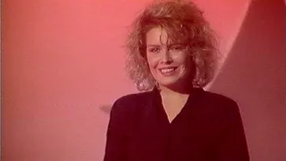 Kim Wilde - Love In The Natural Way @ Wogan [50 fps] [20/02/1989]