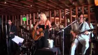 Tricia Freeman Band at 3Thirty3.4.wmv