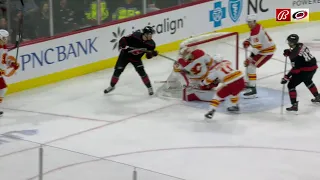 Andrei Svechnikov tries lacrosse move again, Zadorov got hit in a face by a stick (26 nov 2022)