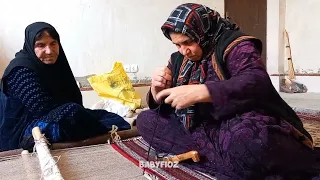 NOMADIC LIFESTYLE IN IRAN/The challenges of a nomadic woman's life in Iran, weaving carpets by hand