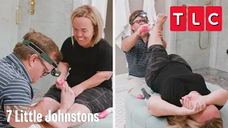 The Johnston's Couple Pedicure | 7 Little Johnstons | TLC