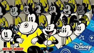 Mickey Mouse Shorts - O futebol Classico