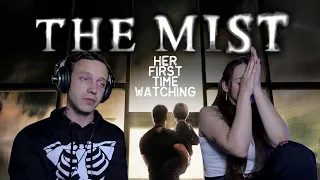 Her first time watching * The Mist * (2007) - movie reaction