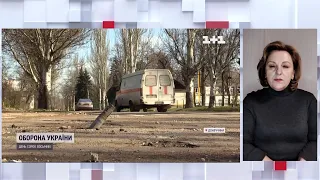 Російська артилерія стирає з лиця землі Мар'їнку, та українці тримають оборону (жестовою мовою)