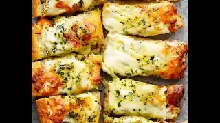 Easy Cheesy Garlic Bread