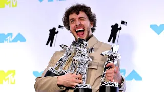 JACK HARLOW WINS BIG, PERFORMS 'FIRST CLASS' WITH FERGIE AT 2022 MTV VMAS