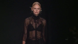 Vivienne Tam | Fall Winter 2015/2016 Full Fashion Show | Exclusive