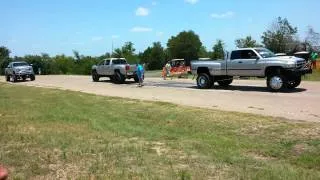 Cummins vs duramax tug of war