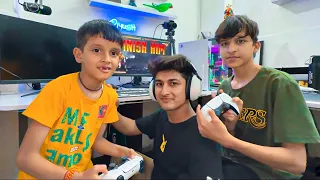 Playing ps5 with piyush and kunali 😍