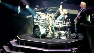 Def Leppard - Rick Allen drum solo (Live in Madrid 2013)