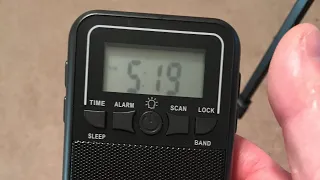 Amazon score W –203 FM/AM/short wave pocket radio