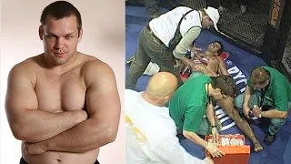 The Siberian bear almost tore leg! Terrible submission! MMA fighter was severely injured!