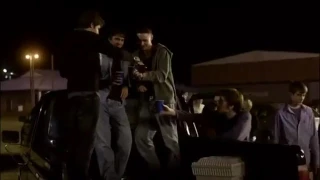 TVD 1x03 "Friday Night Bites" - Jeremy & Tyler Fight