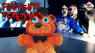 ПЕРВЫЕ ШАГИ В МИРЕ ФНАФ! Папа Роб и Ярик играют в Five Nights at Freddy’s. Сборник